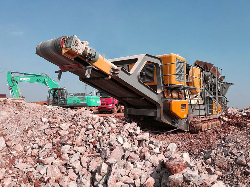 履帶式移動(dòng)破碎站廠家 履帶式移動(dòng)破碎站廠家