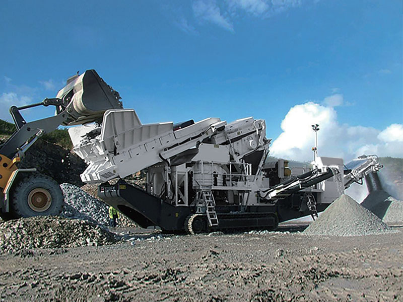 移動式碎石破碎機(jī) 移動式碎石破碎機(jī)